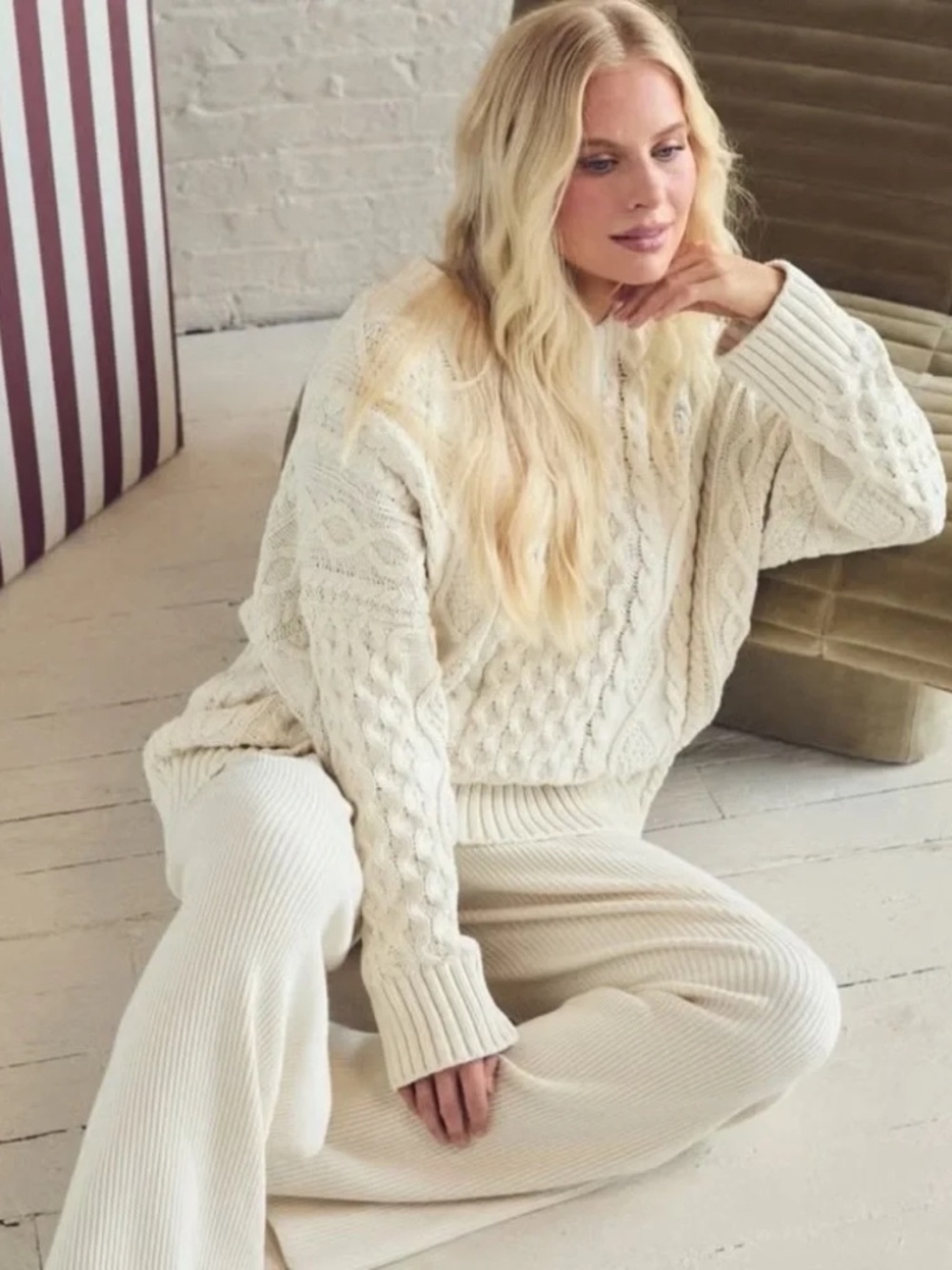 Abercrombie x Kathleen Post Cable Knit Sweater - L